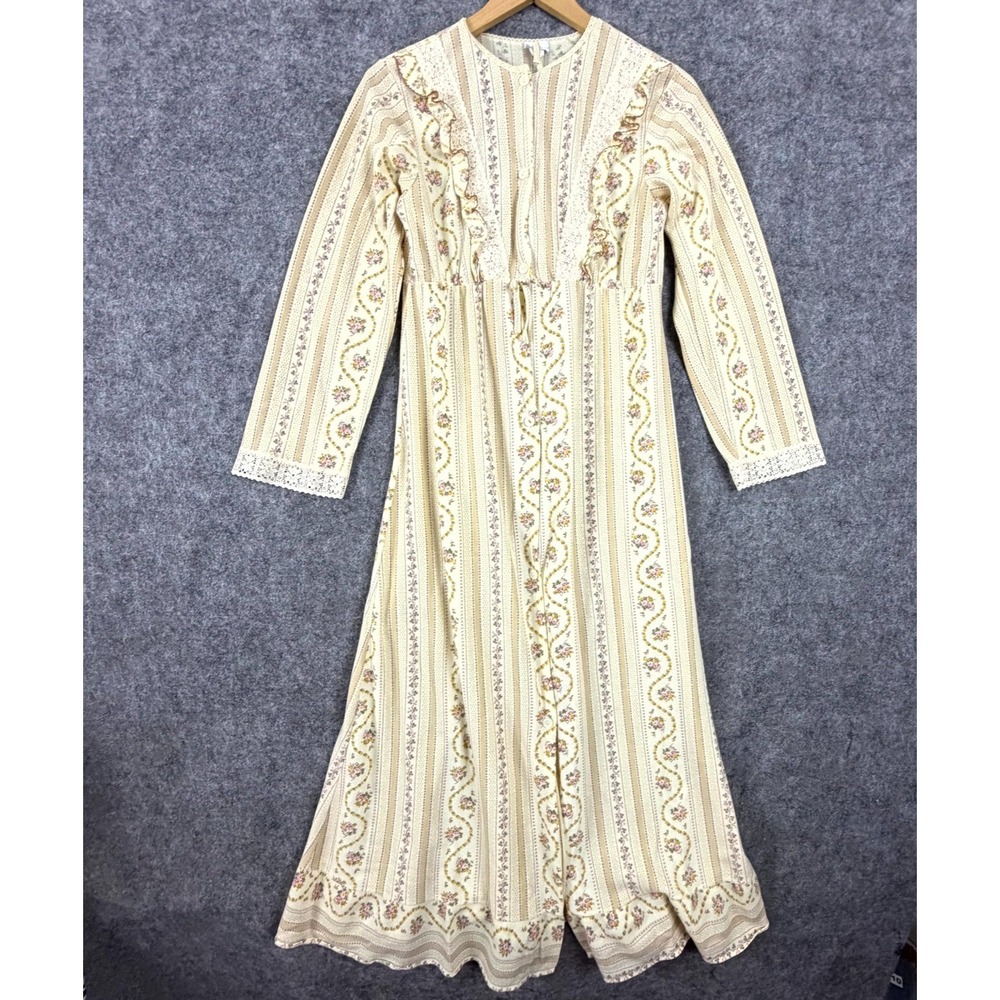 Vintage Bernette New York Nightgown Womens Medium Beige Grandma Floral Lace Trim